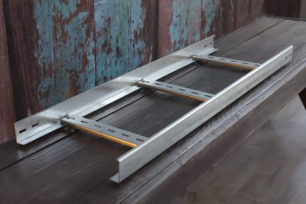 نردبان کابل